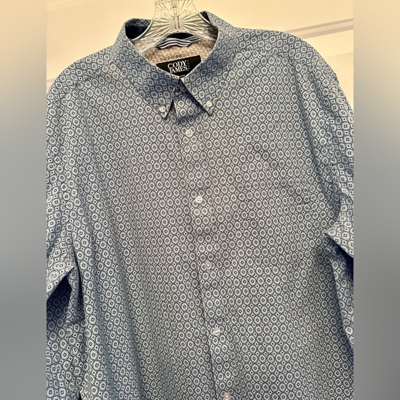 Cody James Core Blue Geometric Button Down Shirt – Men’s Large – Like New - Picture 7 of 7